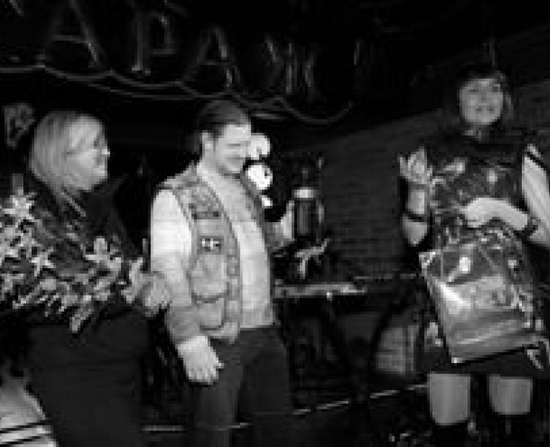 Черно-белый День Рождения Гаража 2 года