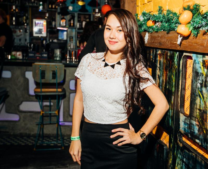 НОВОГОДИЩЕ с Вишнёвым Коктейлем